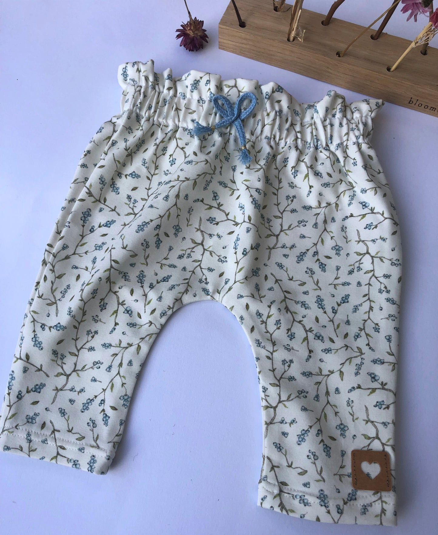 Paperbag Hose/ Baby Hose/ Leggins/ Pumphose/ Mädchen/ Blaubeeren/ Baby Geschenk/ Neugeborenen/ Geburtstag