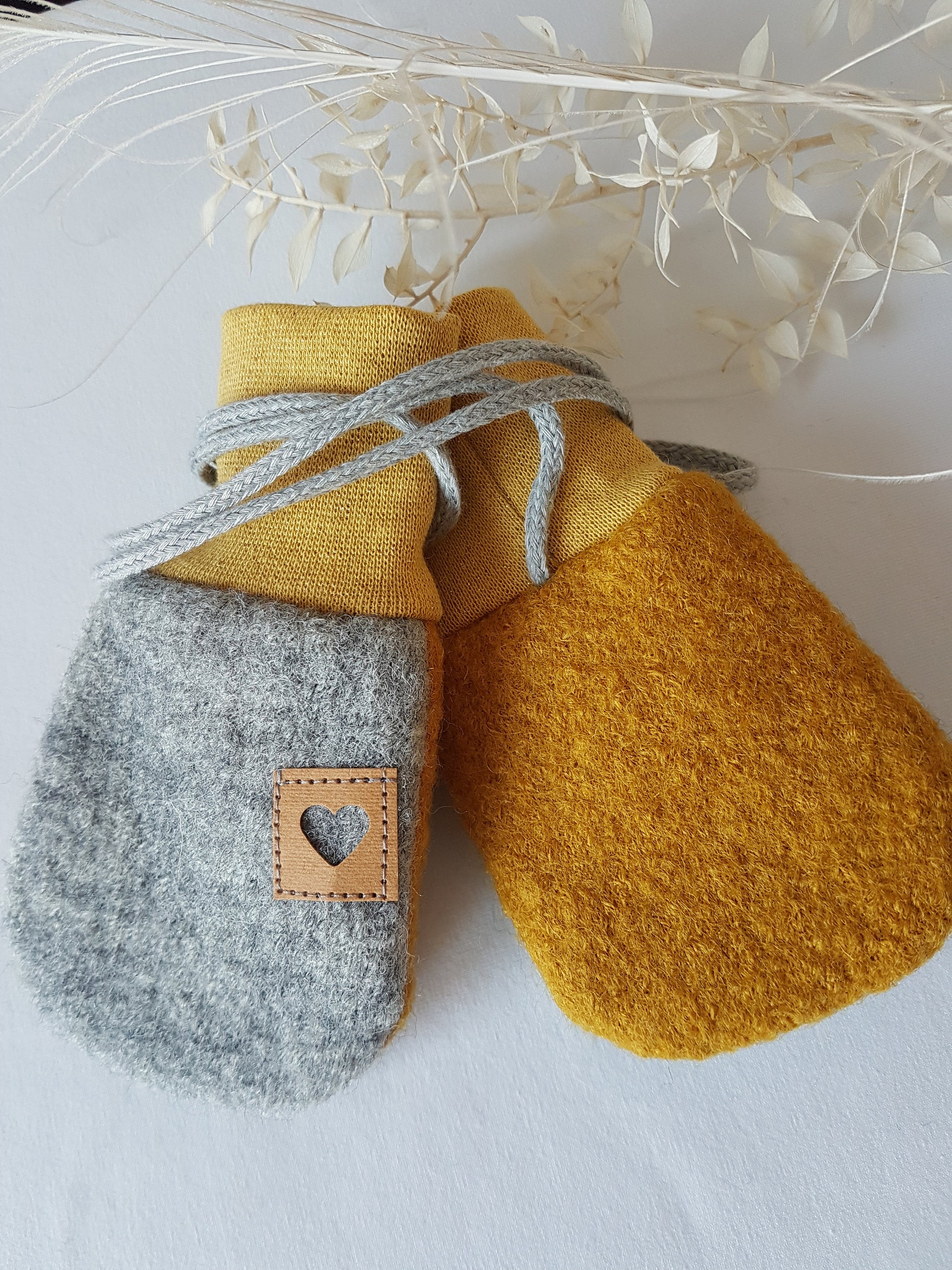 Wollwalk Fäustlinge Baby Handschuhe, verschiedene Größen sofort Lieferbar